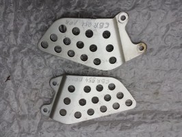 кронштейн подножки левый перед в сборе Honda CBR 954 2002 2003