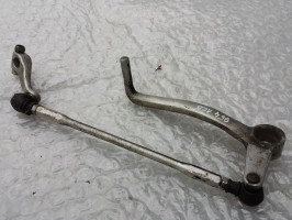 кронштейн подножка правый перед в сборе Honda CBR 954 2002 2003