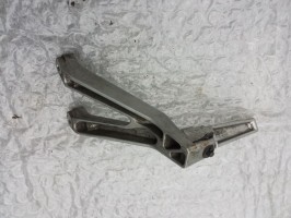 подножка пассажира задняя левая Honda CBR 954 2002 2003