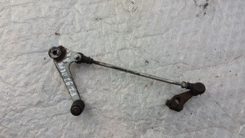 лапка и тяга переключения передач Honda CBR 600 F2 1992