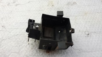 пластик ящик подставка аккумулятора Honda CBR 600 F2 1992