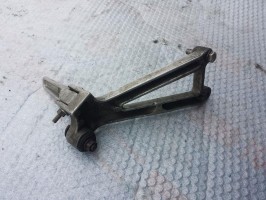 подножка пассажира задняя правая Honda CBR 600 F2 1993