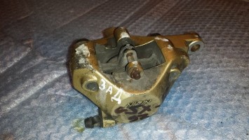 суппорт тормозной задний Suzuki GSX-R 600 SRAD 1997