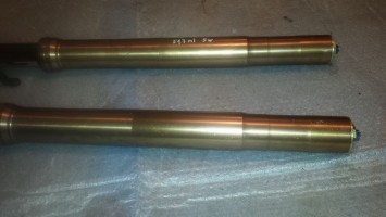 перья вилки Suzuki GSX-R 1000 K1 K2 2001-2002