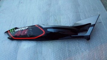 пластик боковой задний правый хвост Honda CBR 600 F2 1992