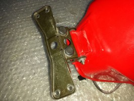 кронштейн крепление бензобака Honda CBR 954 2002 2003