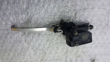 машинка тормоза насосик помпа вместе с ручкой Honda CBR 600 F2 1992