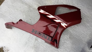пластик боковой правый Honda VTR 1000 SP1 SP2 2000-2006