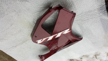 пластик боковой правый Honda VTR 1000 SP1 SP2 2000-2006