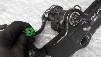 замок зажигания с ключом Suzuki GSX-R 600 SRAD 2000