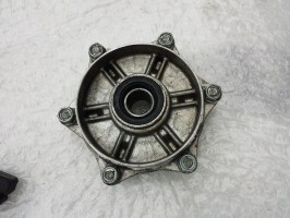 ступица крепление задней звезды Honda CBR 954 2002 2003