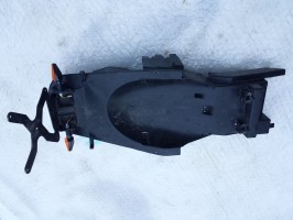 пластик нижний хвоста облицовка Honda CBR 954 2002