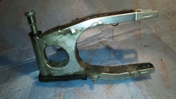 маятник задний в сборе Suzuki GSX-R 600 SRAD 1997