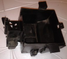 подставка под аккумулятор Honda CBR 600 F3 96