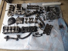 запчасти двигателя Suzuki GSX-R 600 SRAD 2000